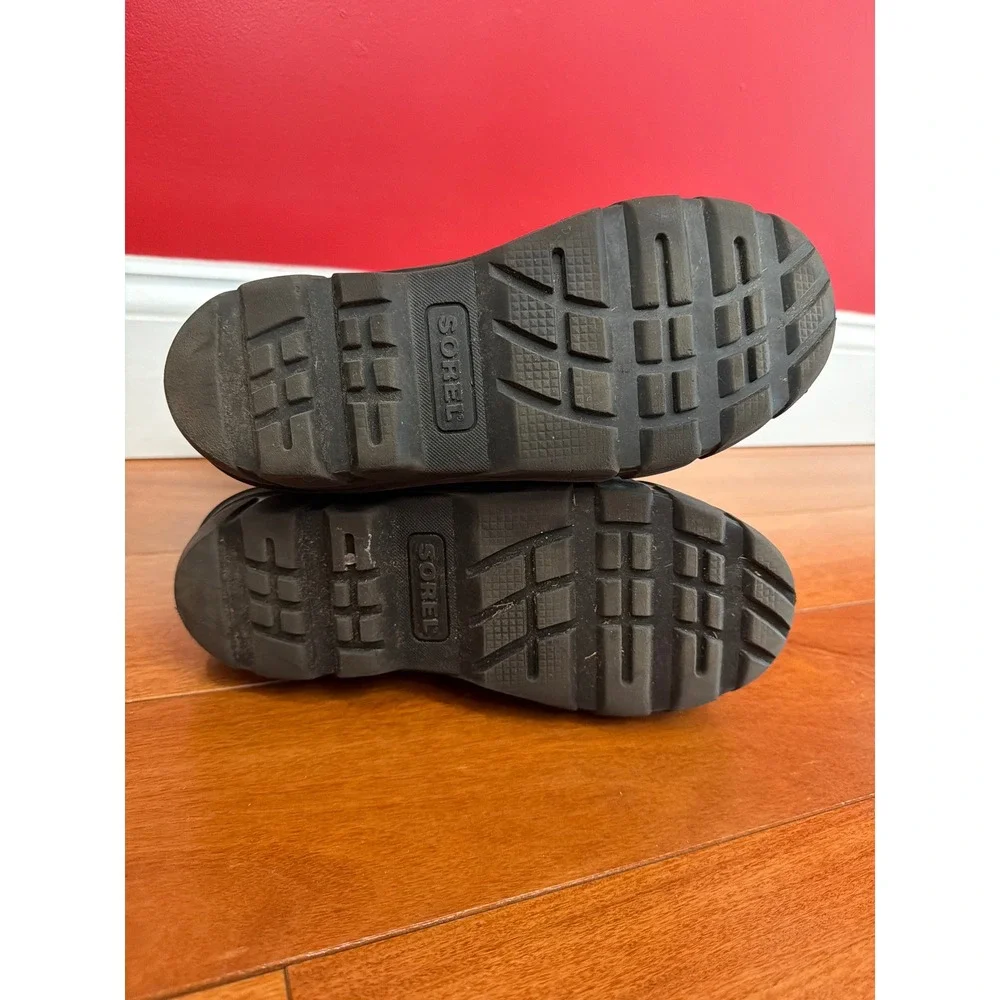 Sorel‎ Snow Boots Kids Black Waterproof Insulated NY1799-011 Size 4